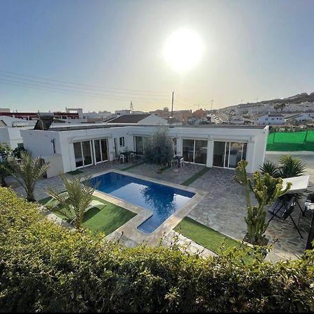 Private Pool In Villa Near The Beach Torre de Benagalbon Kültér fotó
